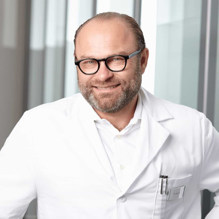 Dr. Heinrich